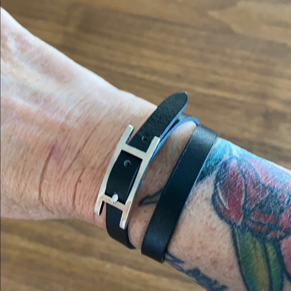 Hermès classic black leather bracelet